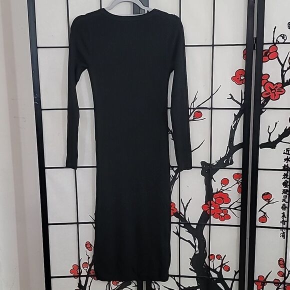 Madewell Henley Sweater Midi Dress - Picture 6 of 9